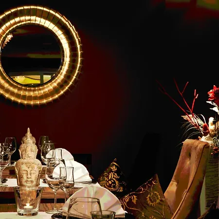 Отель Der Heidehof Conference & 4*