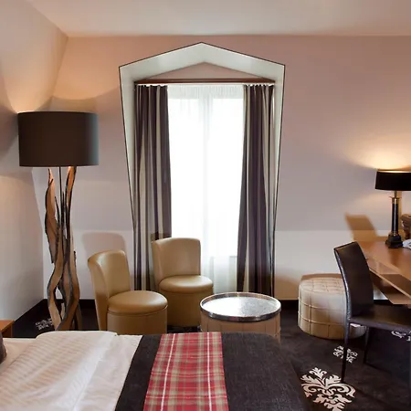 Otel Der Heidehof Conference &