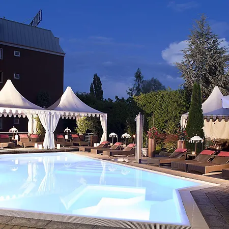 Der Heidehof Conference & 4*