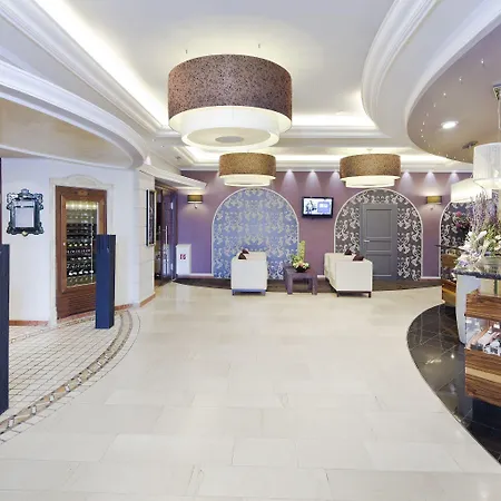 Der Heidehof Conference & 4*