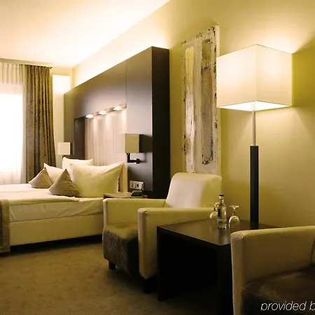 Otel Der Heidehof Conference & Gaimersheim