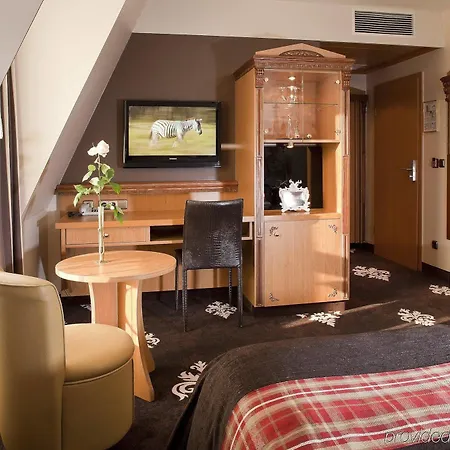 Der Heidehof Conference & 4*