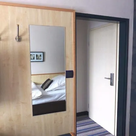 Der Heidehof Conference & 4*