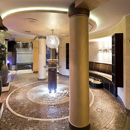 Der Heidehof Conference & Otel 4*