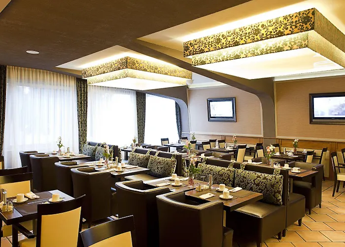 ホテル Der Heidehof Conference &
